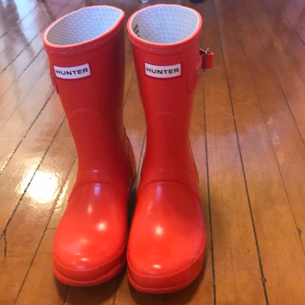 Hunter boots. Size 6M/7F